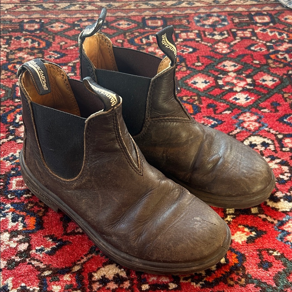 Kids Blundstone 565 Chelsea boots